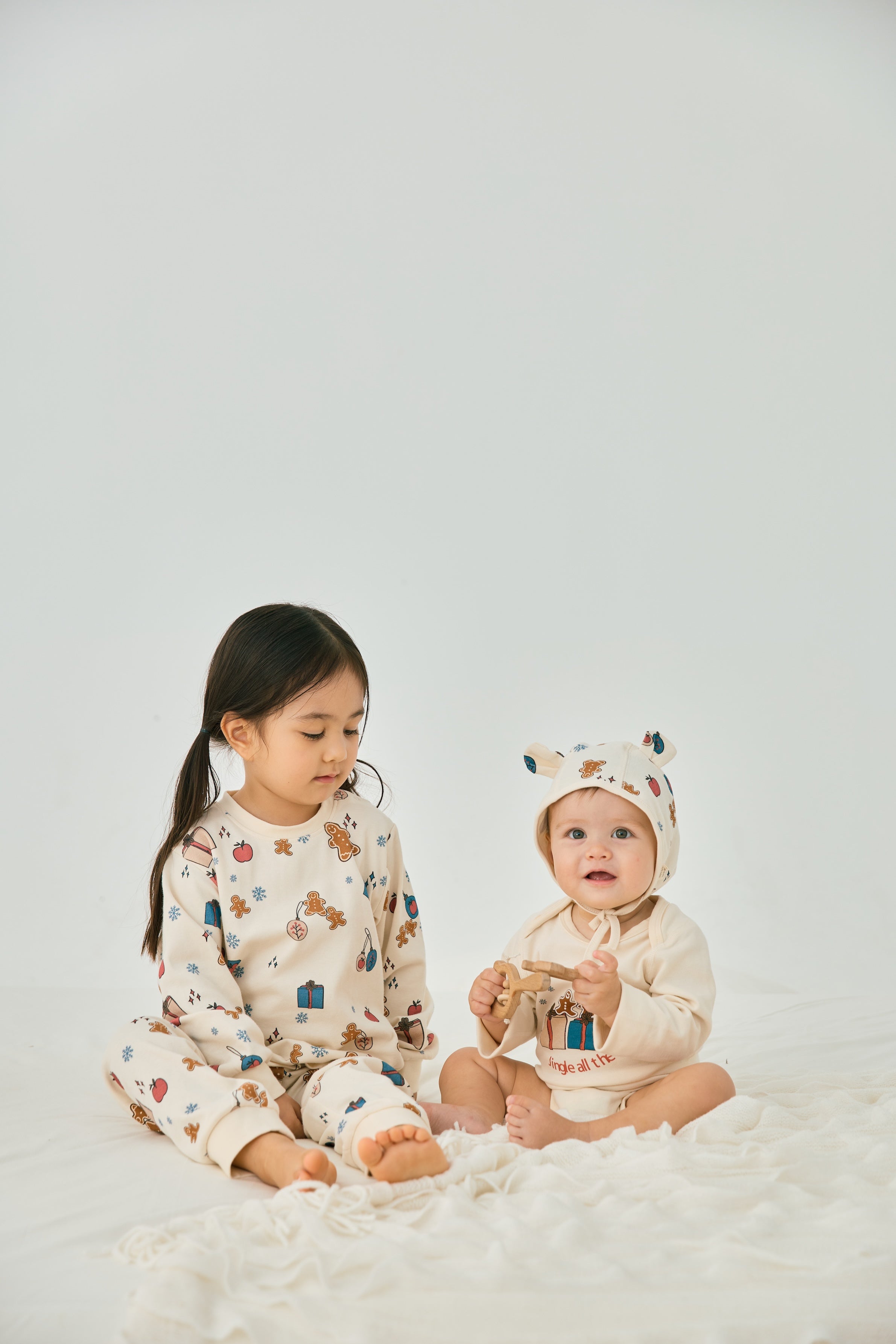 Baby Organic Long-sleeve Onesie-Holiday Joy