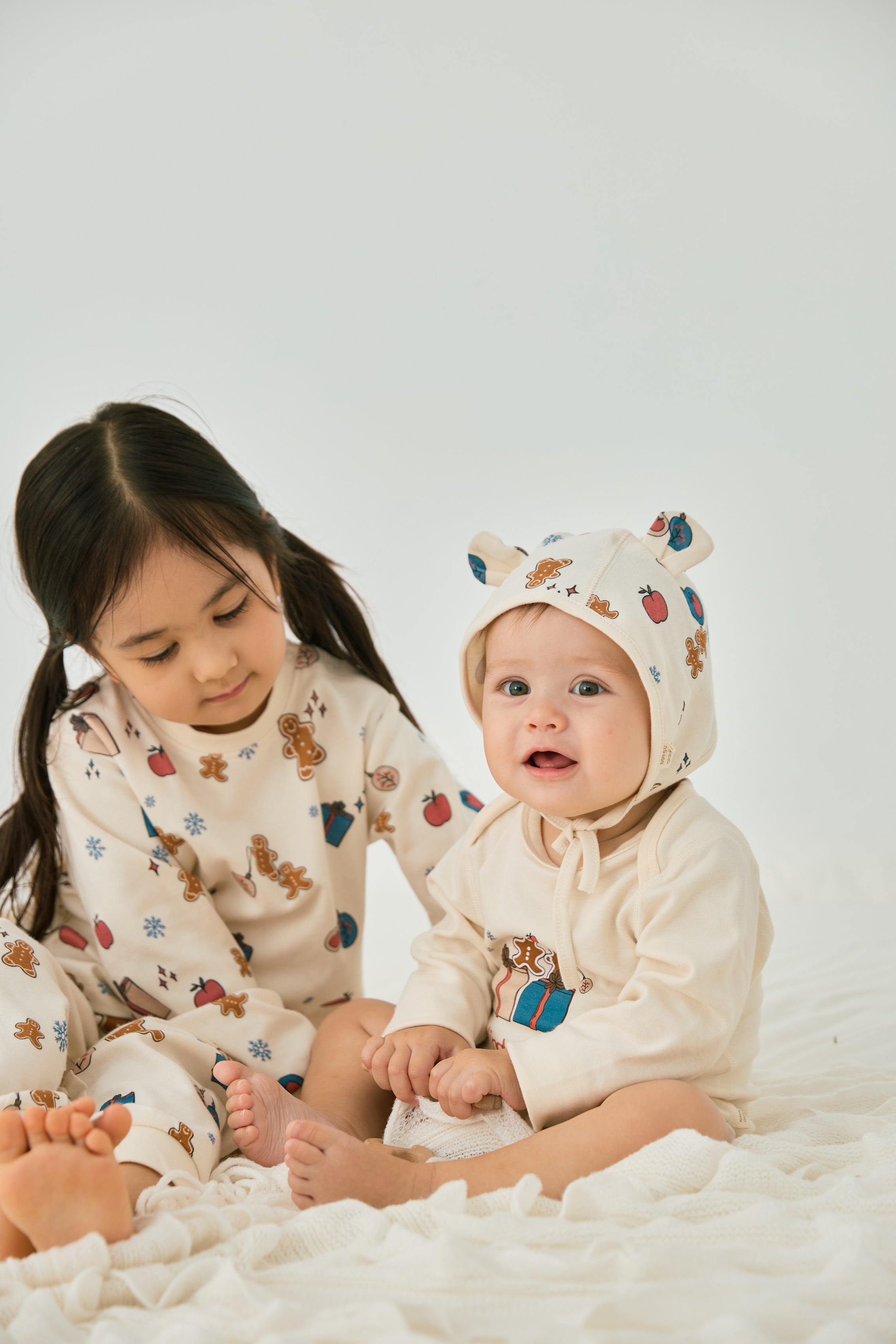 Baby Organic Long-sleeve Onesie-Holiday Joy