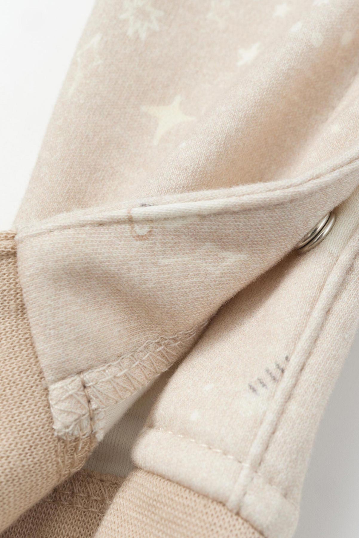 detail of Baby Organic Cotton Zip-up Sleeper-Stary