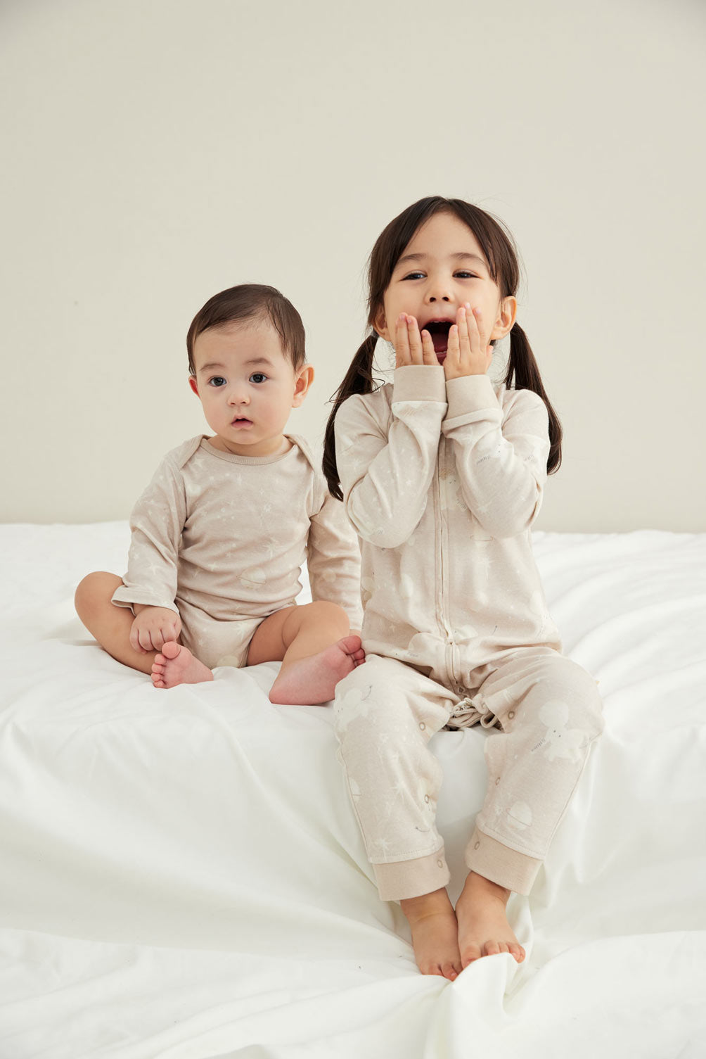 baby with her brother and wearing Baby Organic Cotton Zip-up Sleeper-Stary