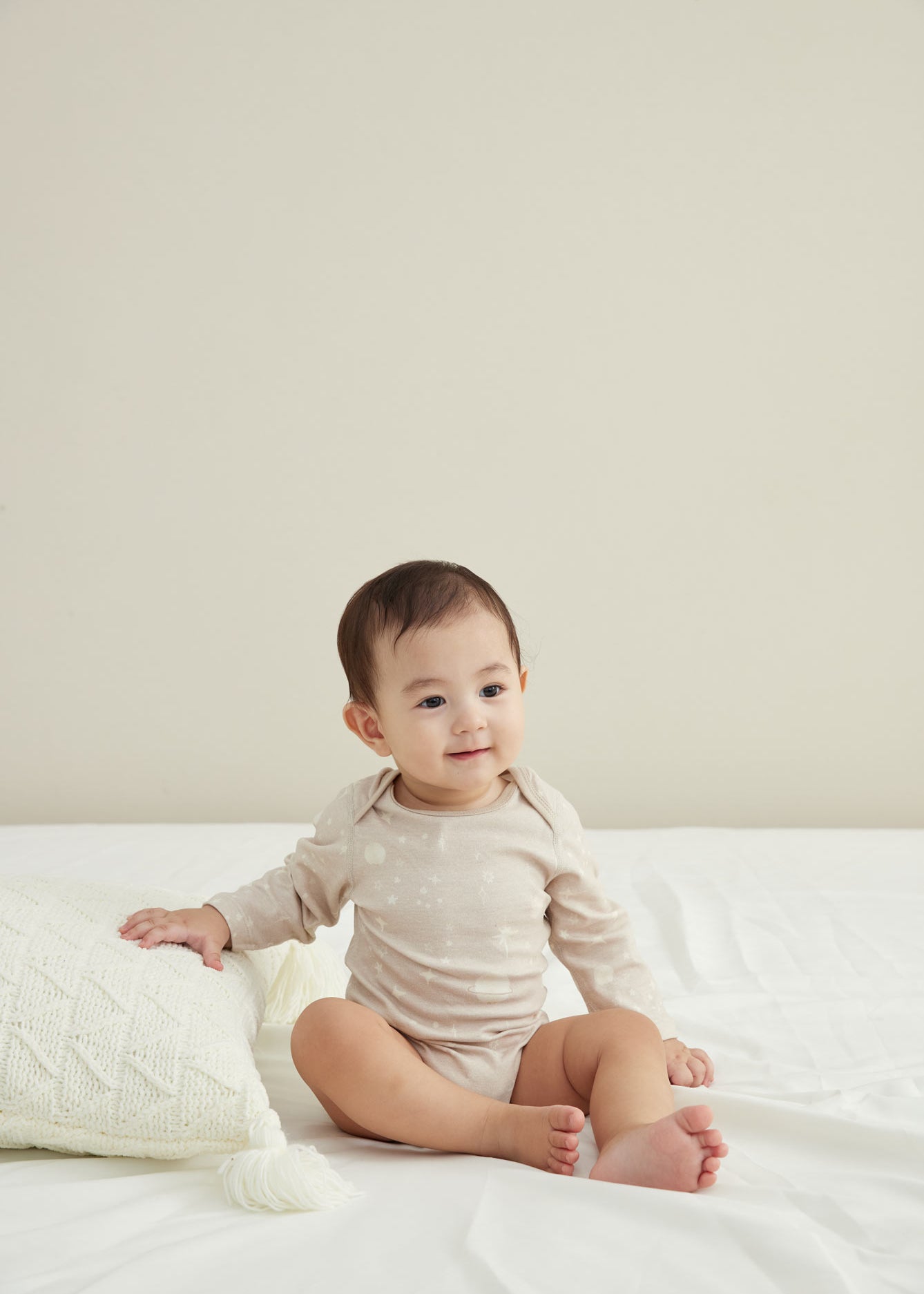 Baby wearing Baby Organic Long-sleeve Onesie-Stary